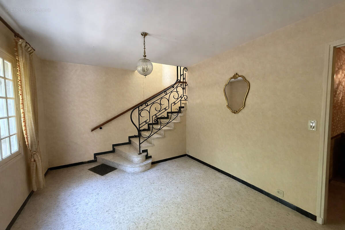 Maison à NIMES