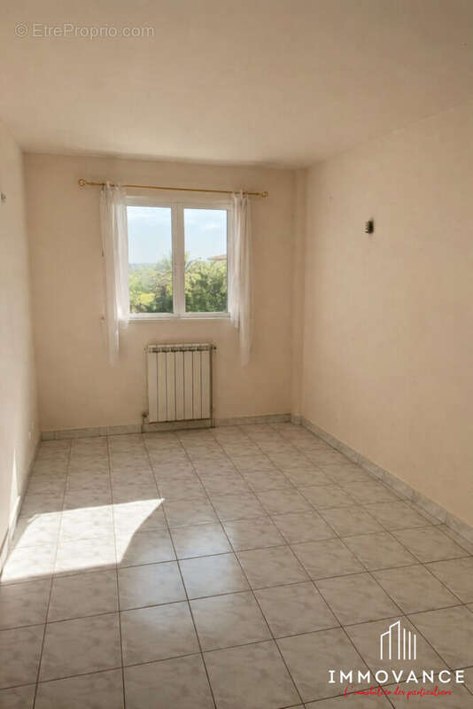 Maison à SAUSSAN