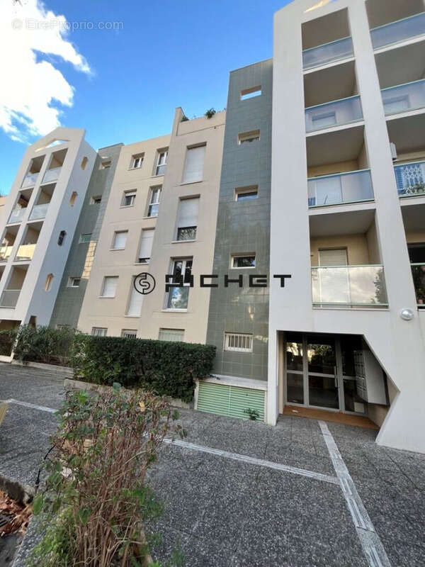 Appartement à MARSEILLE-9E