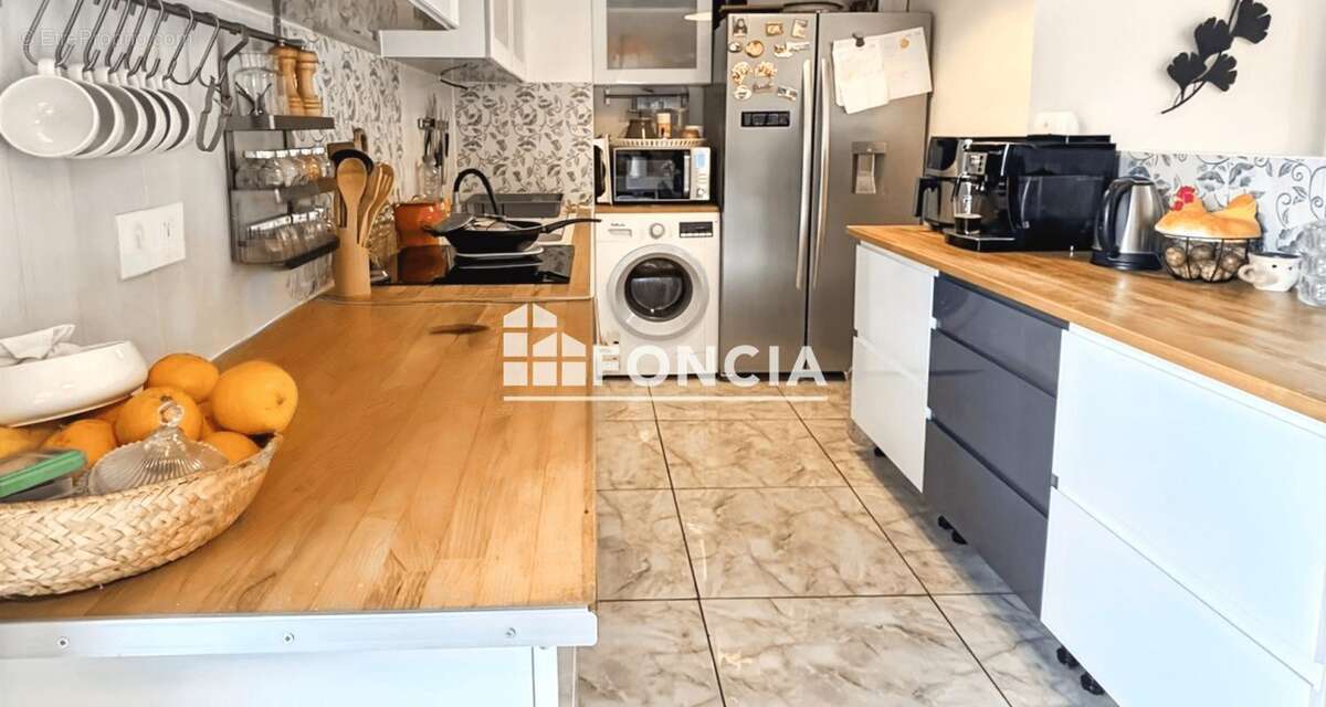 Appartement à TORCY