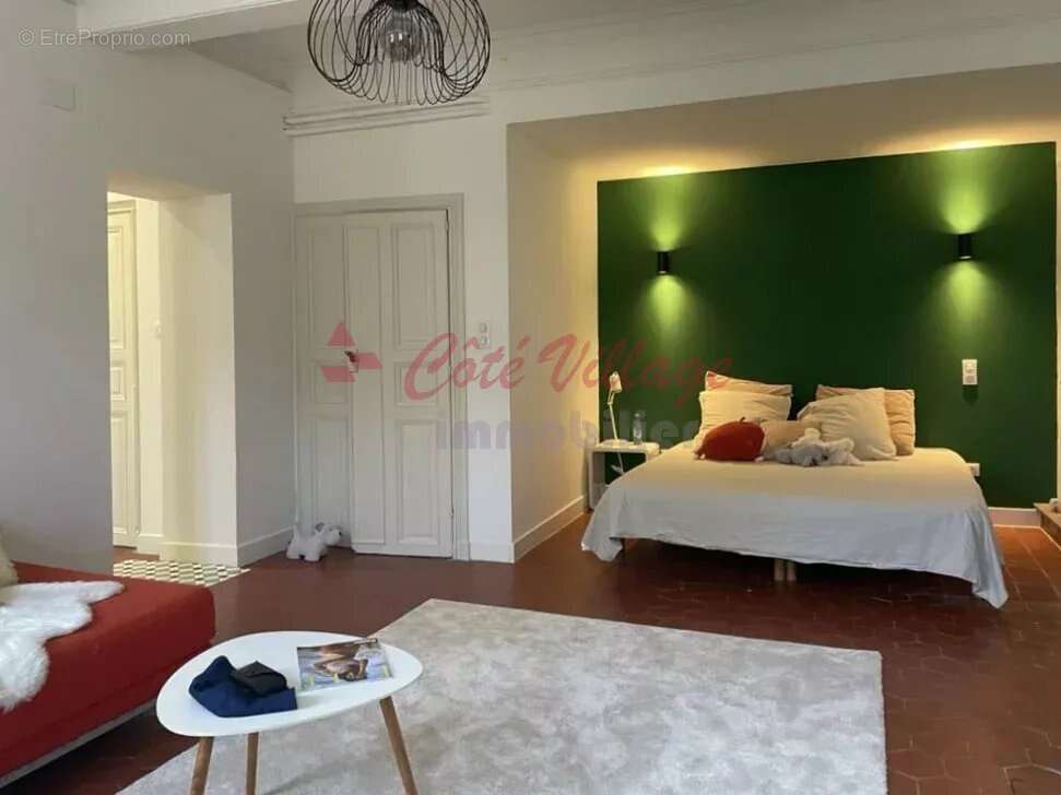 Appartement à SALLES-D'AUDE