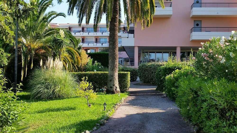 Appartement à LE CANNET