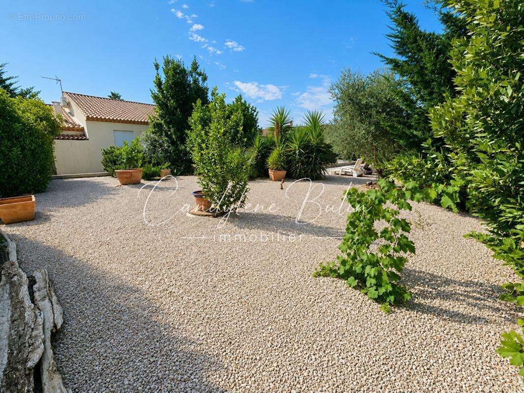 Villa Cazouls Les Beziers 4 pièce(s) 122 m2 - photo 12