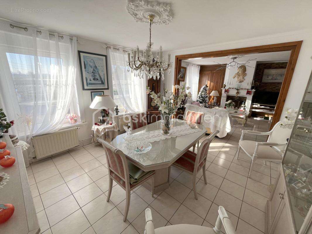 Maison à ENNEVELIN