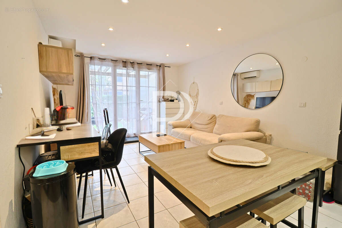 Appartement à PLAN-DE-LA-TOUR