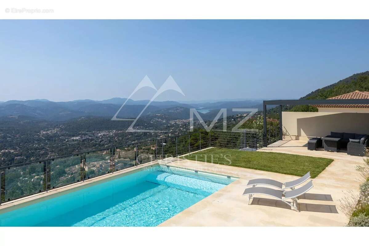 Maison à SPERACEDES