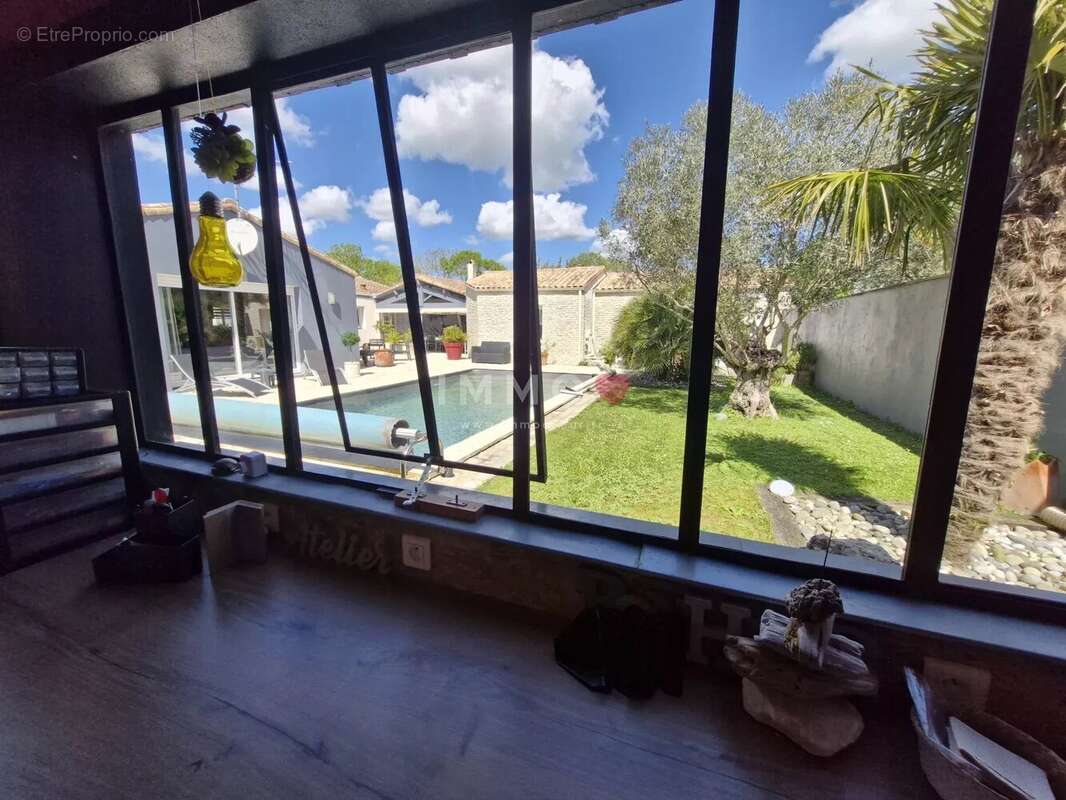 Maison à DOMPIERRE-SUR-MER