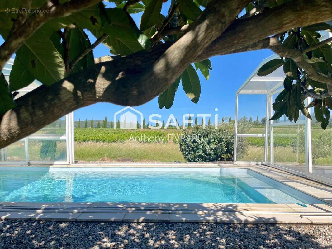 Maison 210 m² à Vaison-La-Romaine  - photo 3