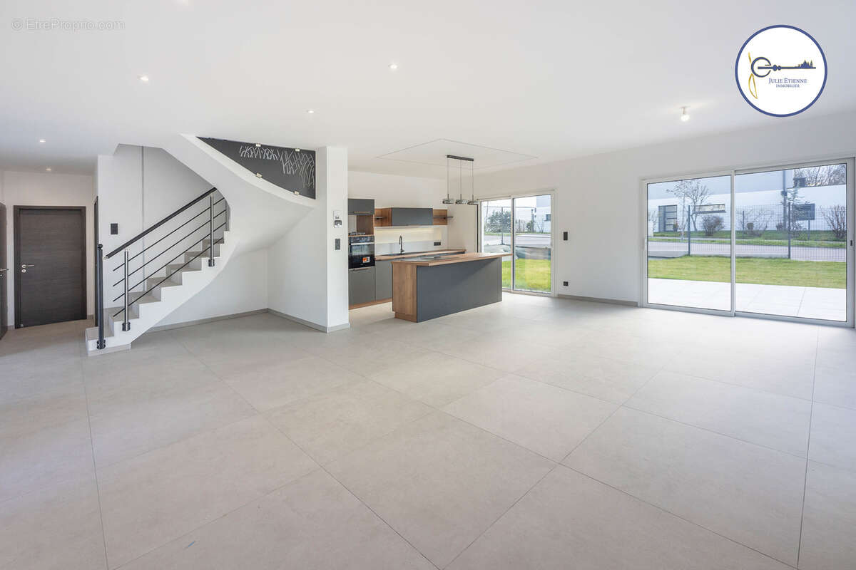 Maison Epinal 6 pièces 158 m2 - photo 3