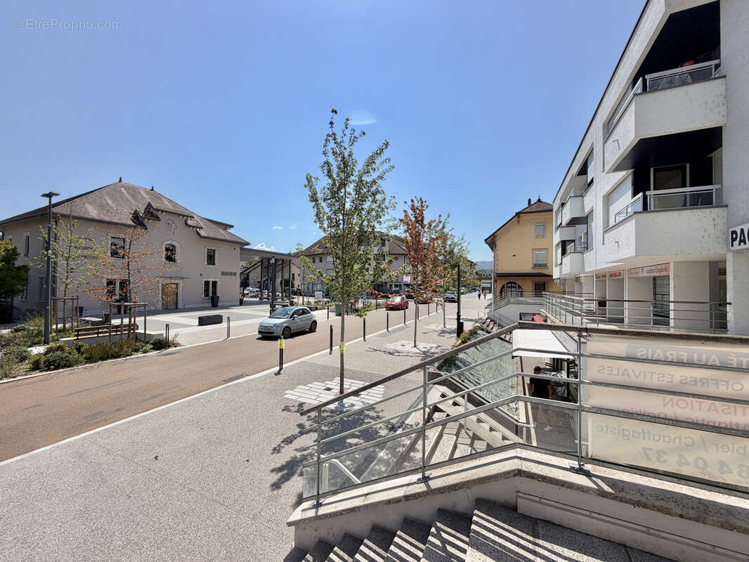 À vendre    t3 de 84,3 m2   hypercentre de reignier avec cave et parking - photo 12
