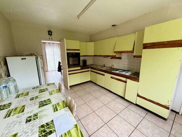 Photo 6 - Maison à MONTCEAUX-LES-PROVINS