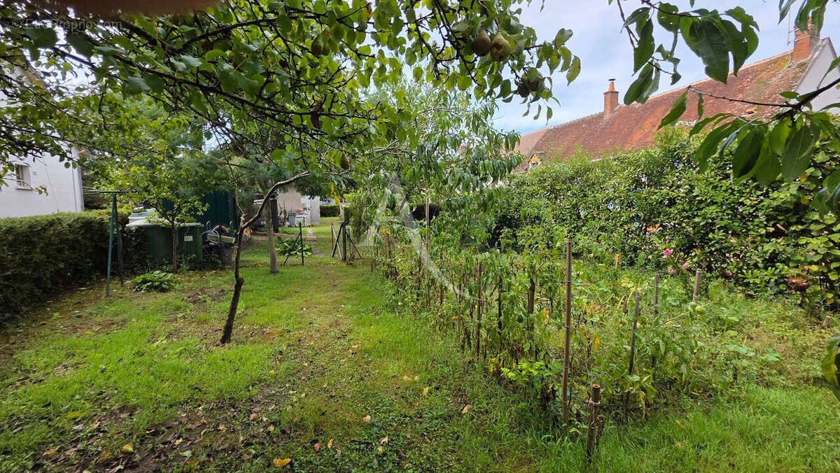 Maison à SAINT-ROMAIN-SUR-CHER
