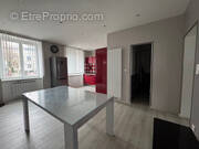 Photo 1 - Appartement à SAINT-GENEST-LERPT