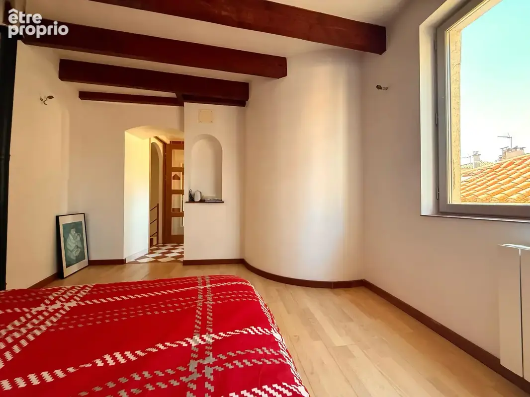 EXCLUSIVITÉ Maison de ville rénovée de 80 m2, 3ch, proche de la cathédrale. - photo 22