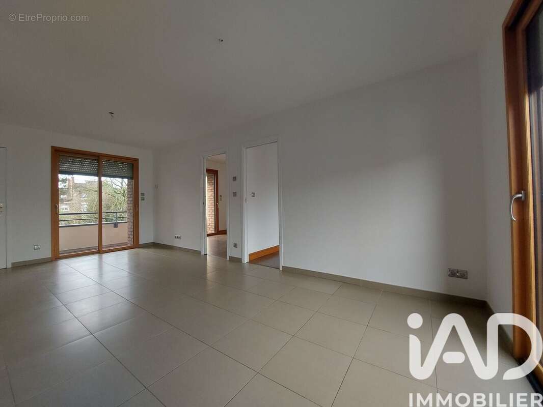 Appartement 52 m² à Croix  - photo 3