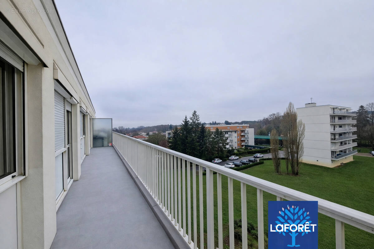 Appartement à OULLINS