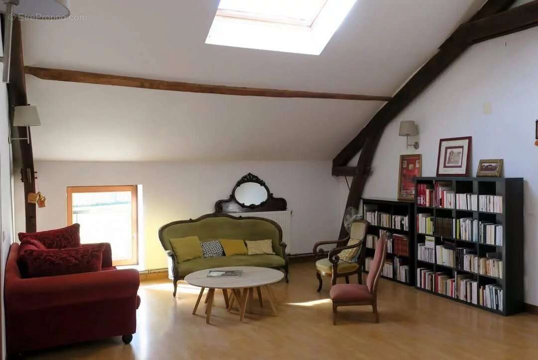 Maison à SAINTE-DODE