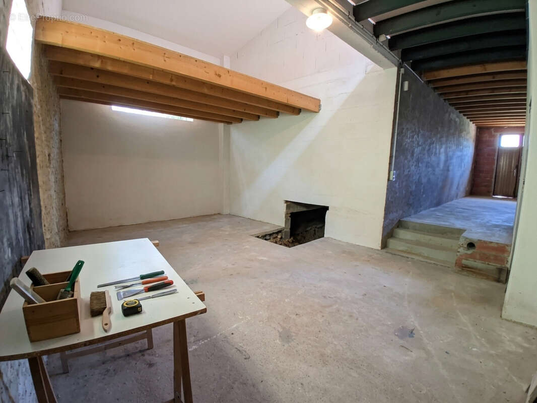 Belle maison 4 chambres 157 m2 - Garage et dépendances - photo 13