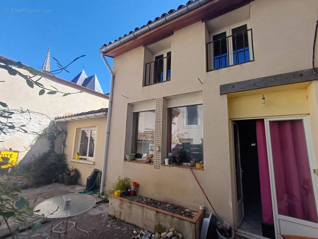 Maison à CADILLAC