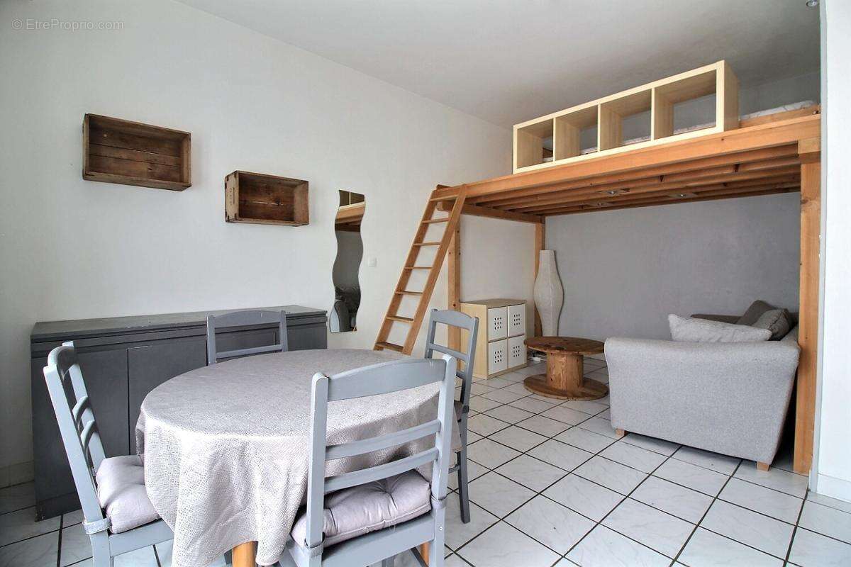 Appartement à CACHAN