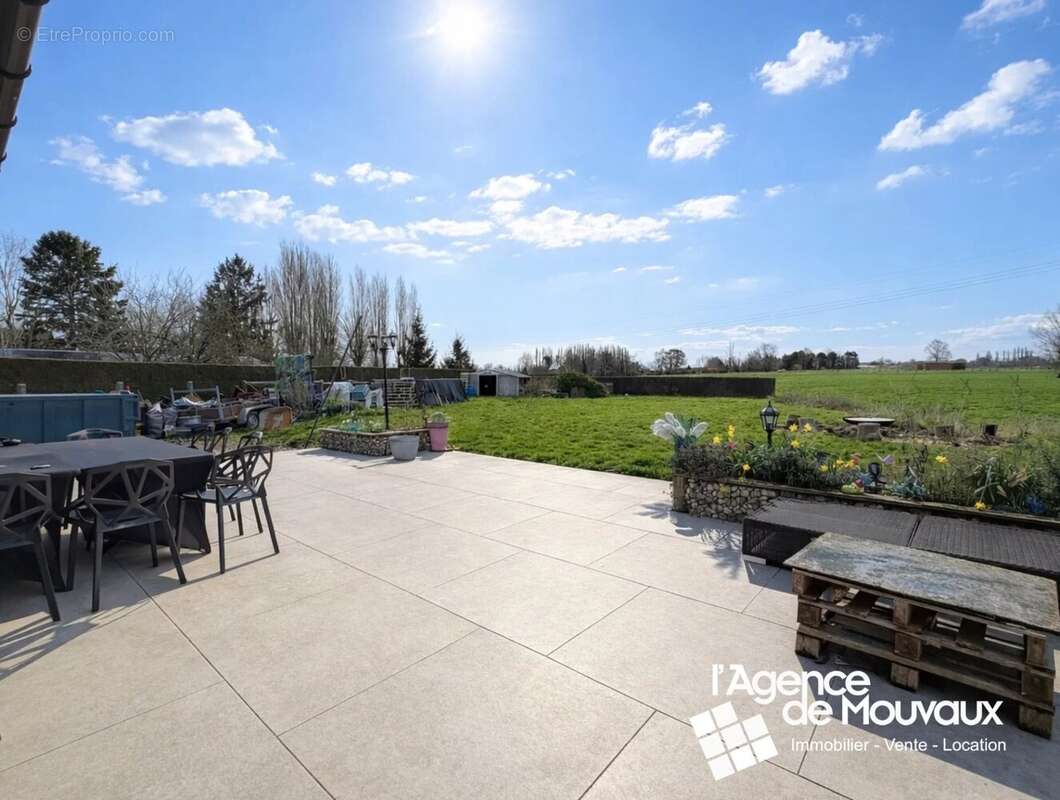 Maison à WERVICQ-SUD