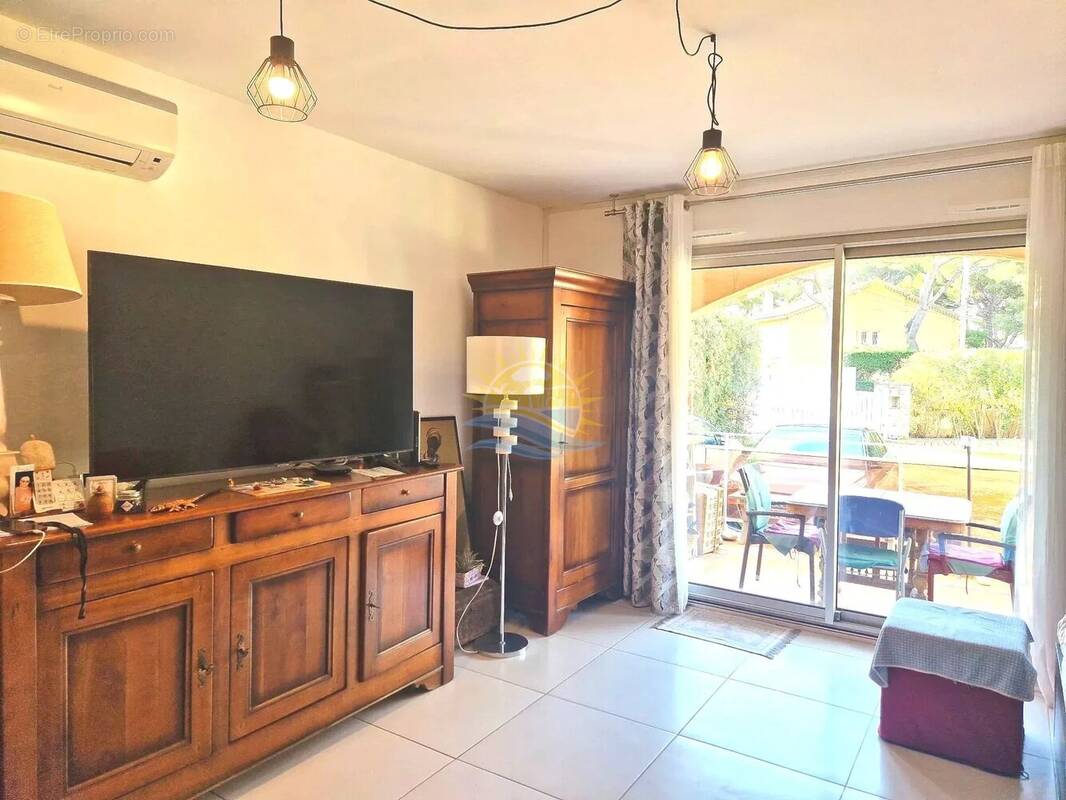 Appartement à CARRY-LE-ROUET