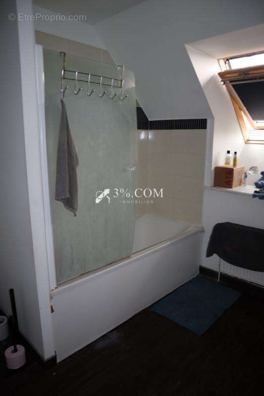 Maison à GONDECOURT