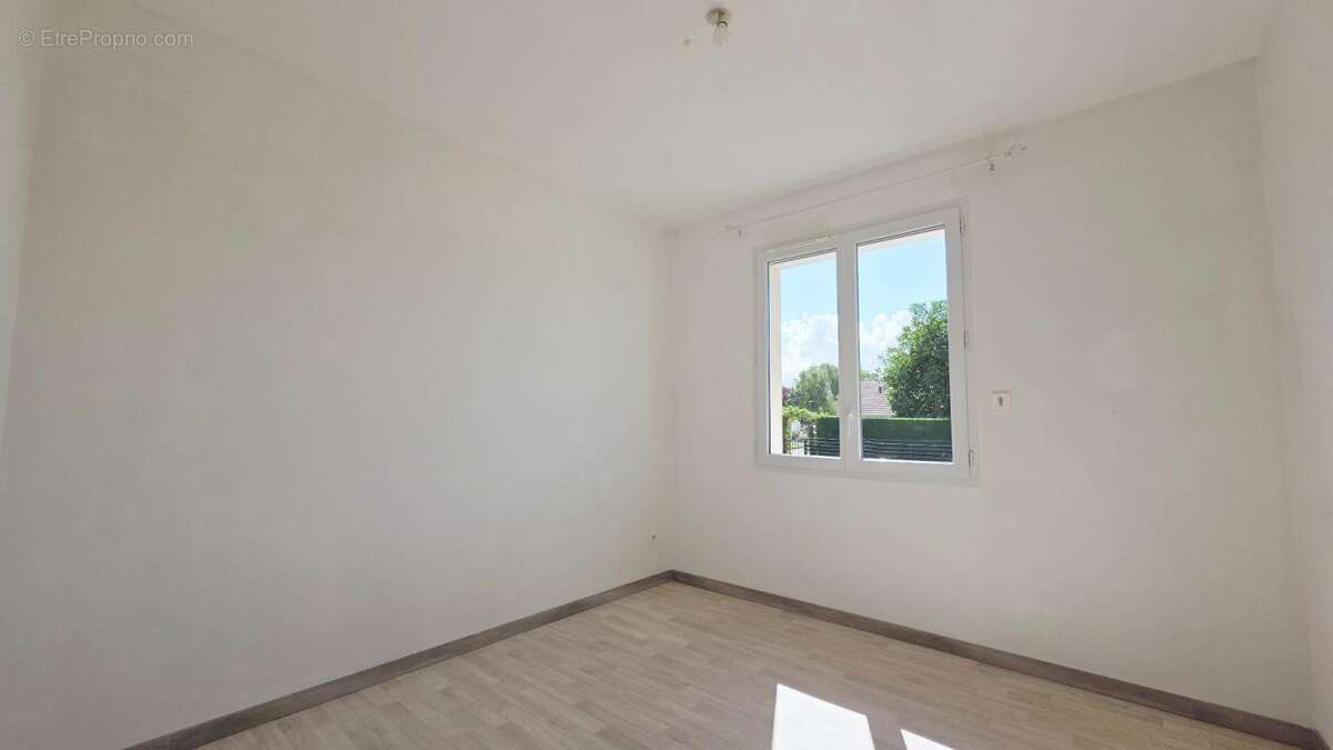 Maison à LE SUBDRAY