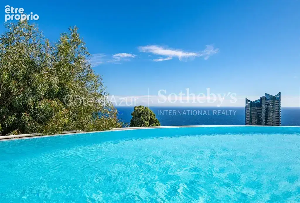 Appartement avec piscine et grande terrasse face à Monaco - photo 1