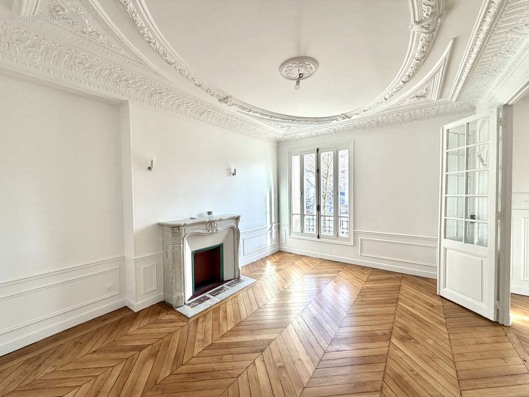 Appartement à PARIS-12E