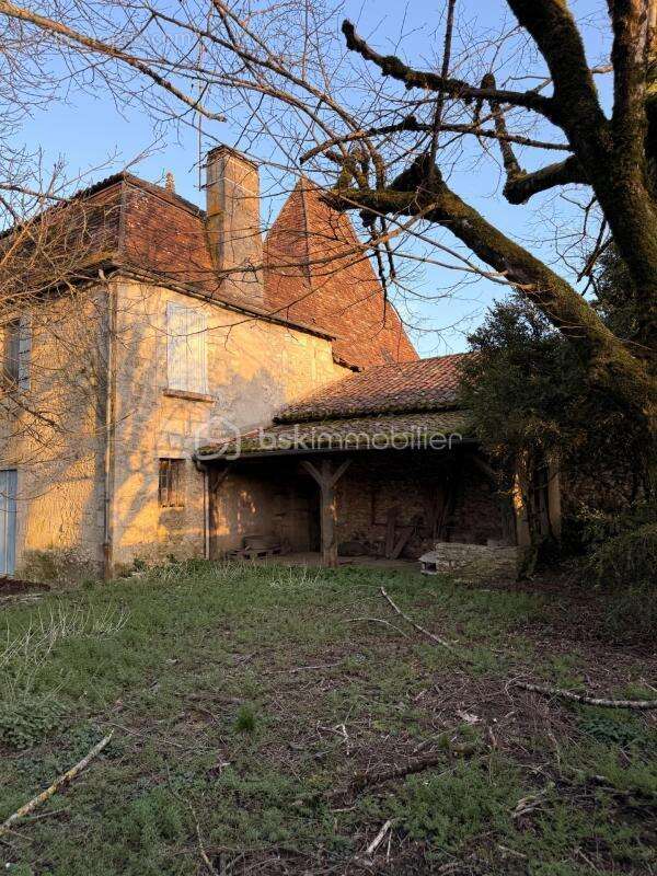 Maison à ANTONNE-ET-TRIGONANT
