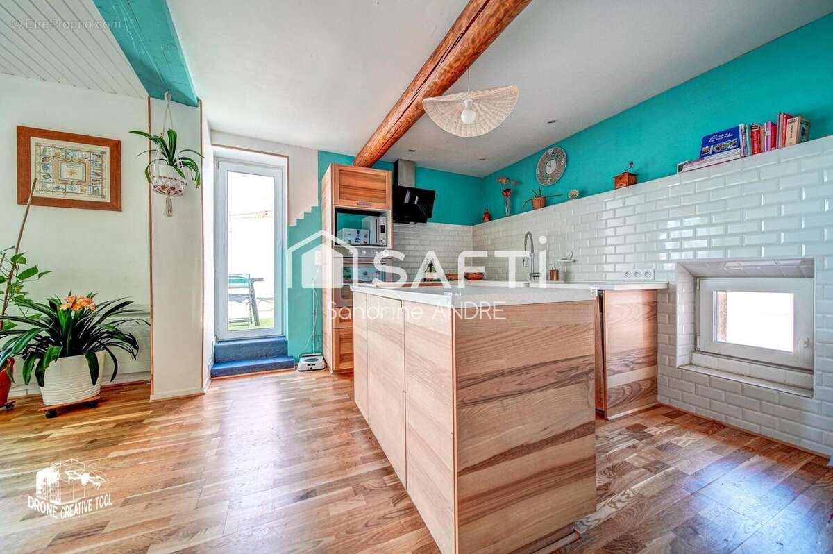 Maison 179 m² à Contz-Les-Bains  - photo 3