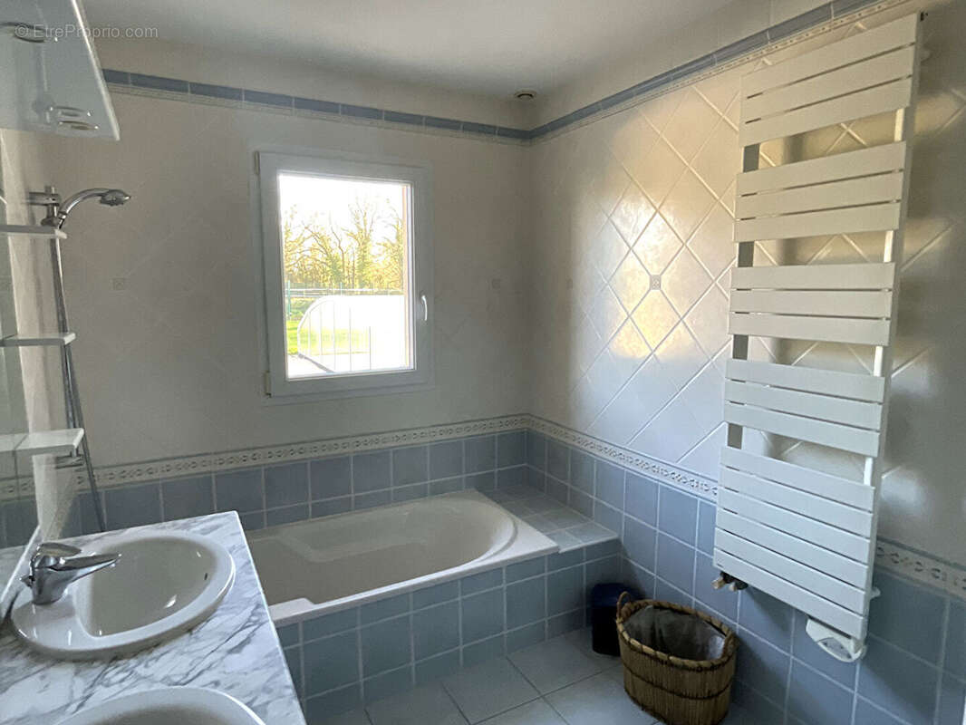 Maison à PONT-SAINT-MARTIN