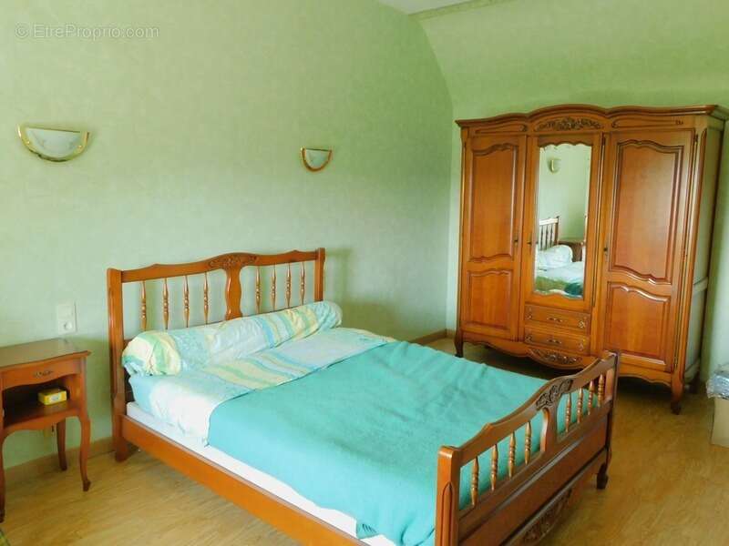 Maison à LA CHAPELLE-JANSON