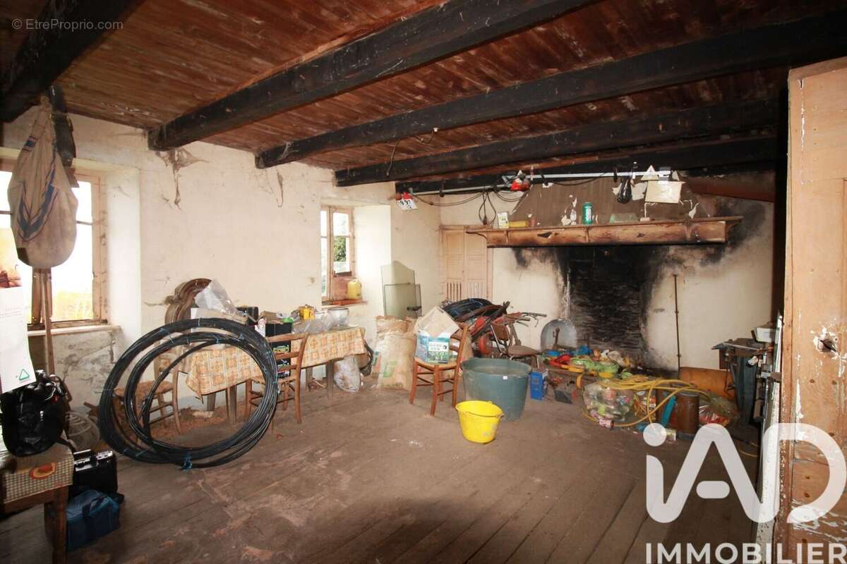 Maison 100 m² à Ayssenes  - photo 2