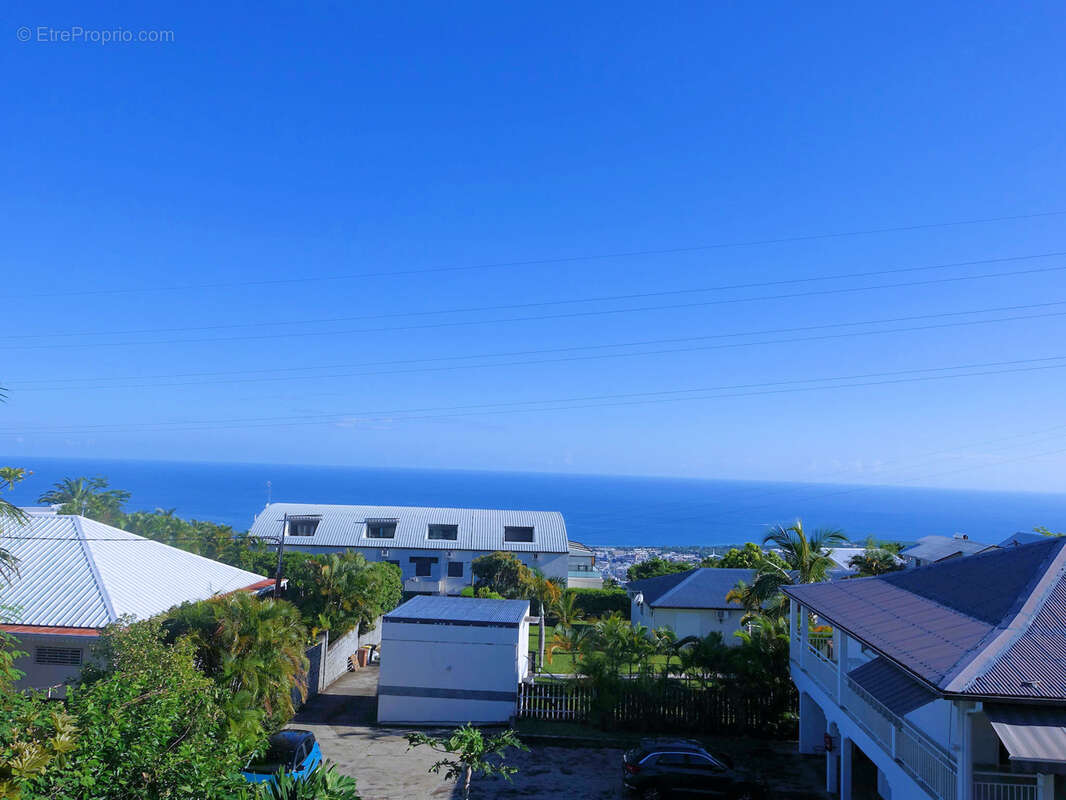 Maison à SAINT-DENIS