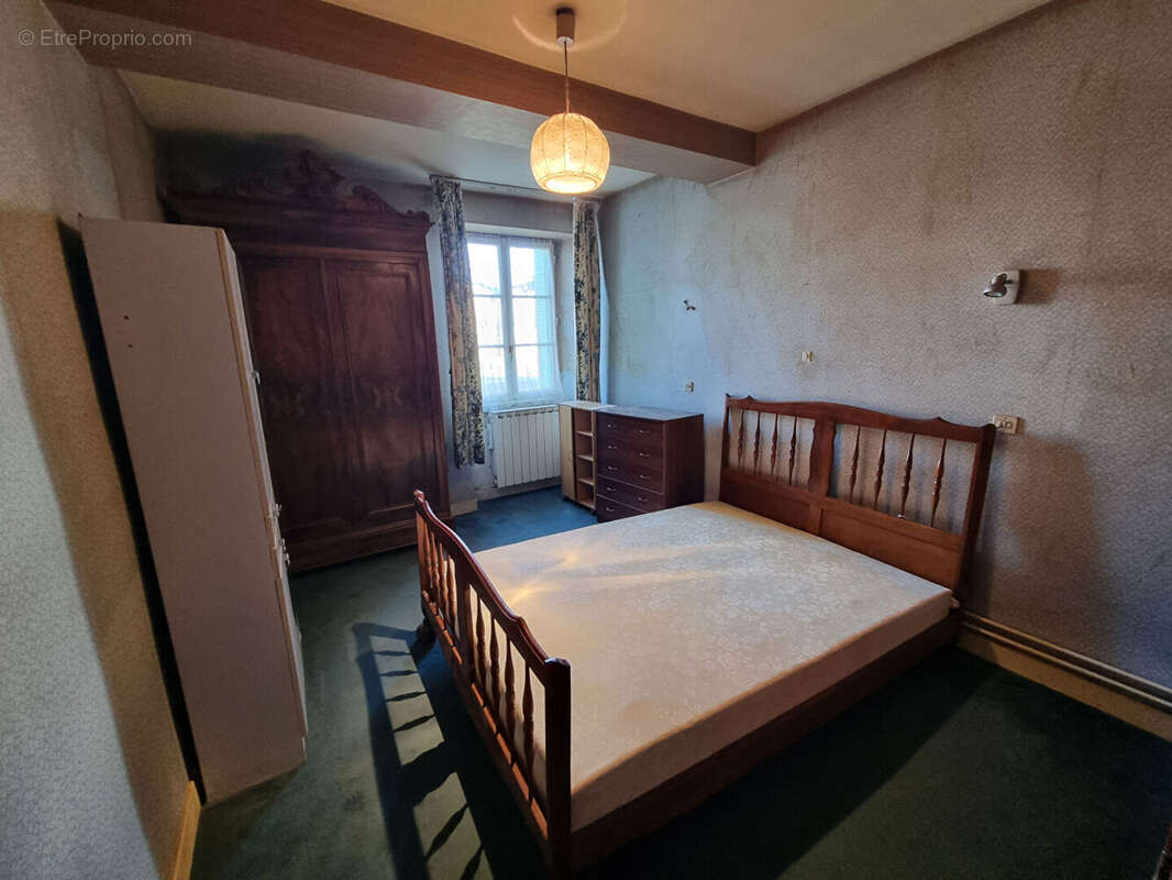 Maison à FOURCHAMBAULT