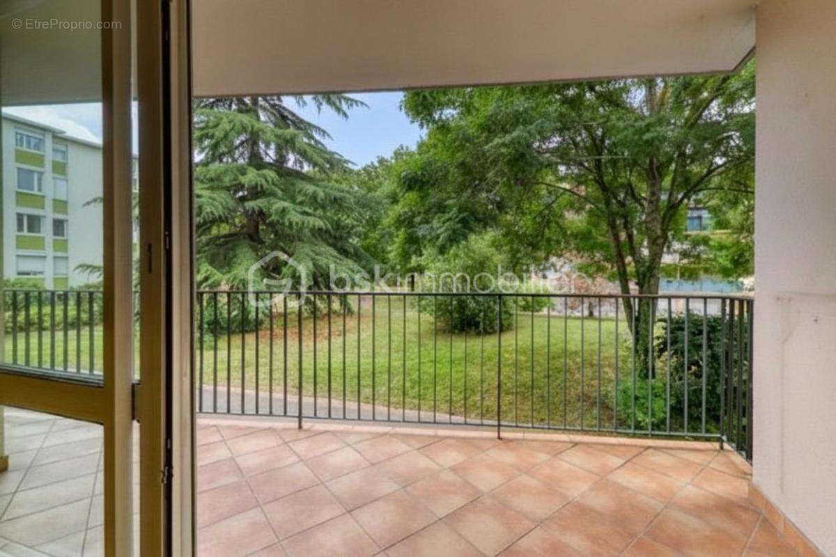 Appartement à BALLAINVILLIERS