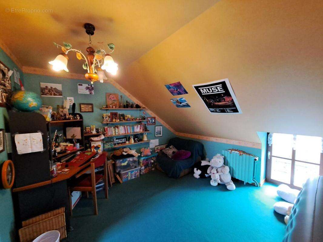 Maison à MEHUN-SUR-YEVRE