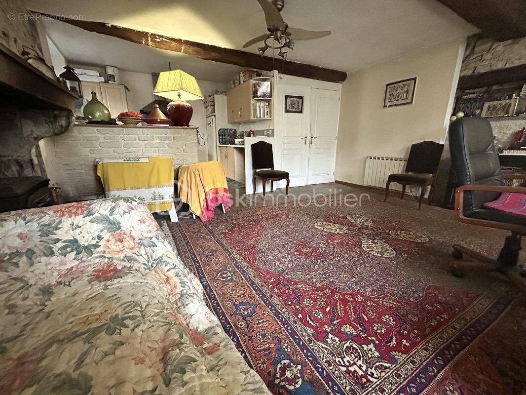 Maison à POILLY-SUR-SEREIN