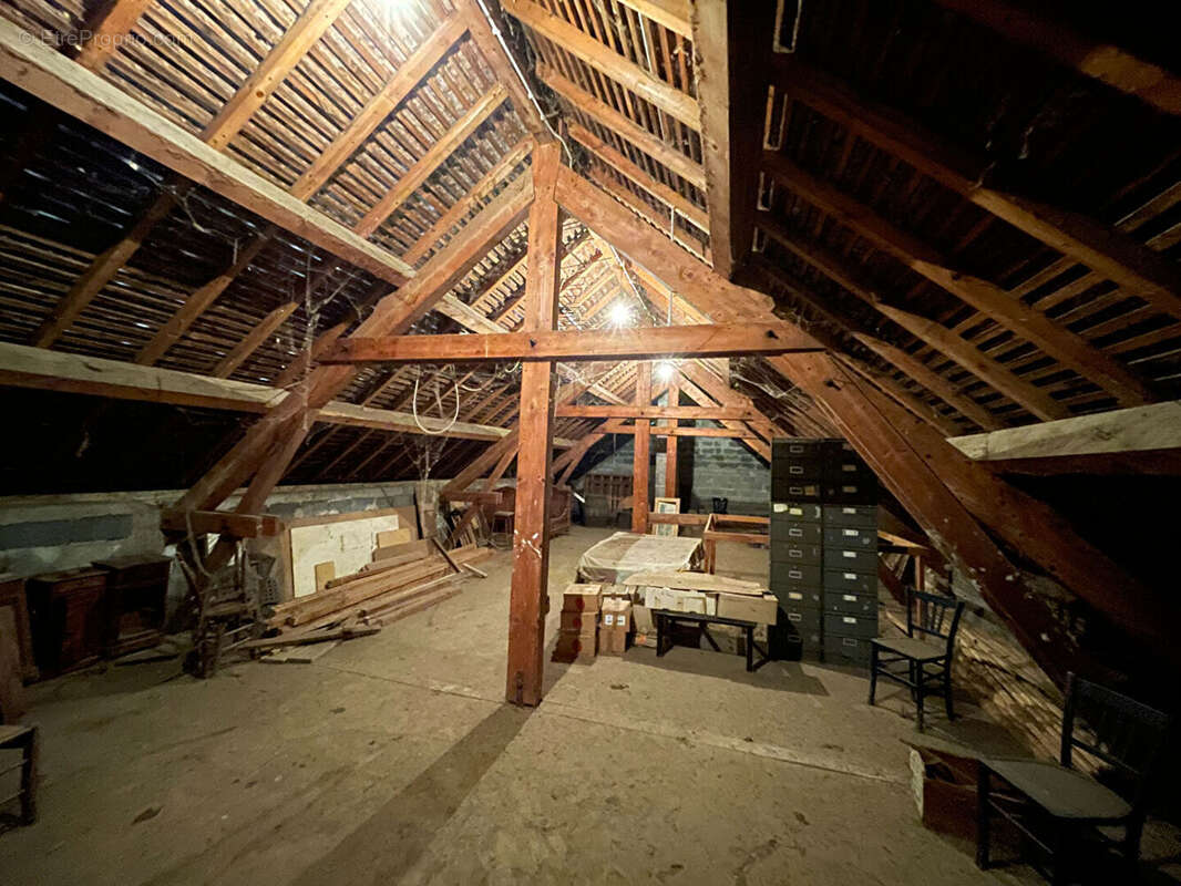 Maison à TIGNIEU-JAMEYZIEU