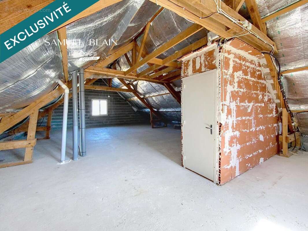 Photo 2 - Maison à ALLONNES