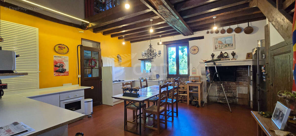 Maison à POUILLY-SUR-LOIRE