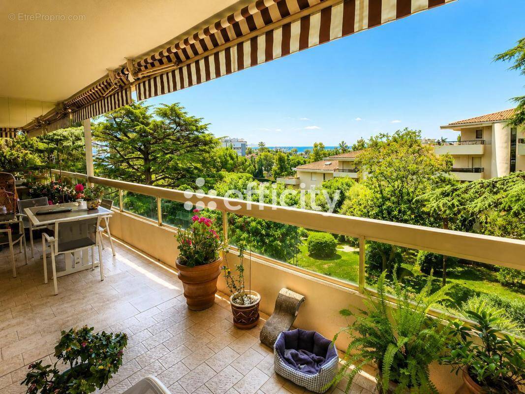 Appartement à CANNES