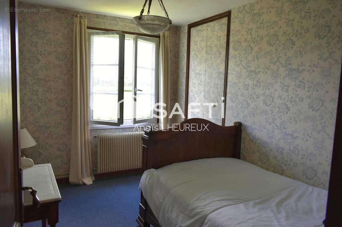 Photo 7 - Maison à SIGY-LE-CHATEL