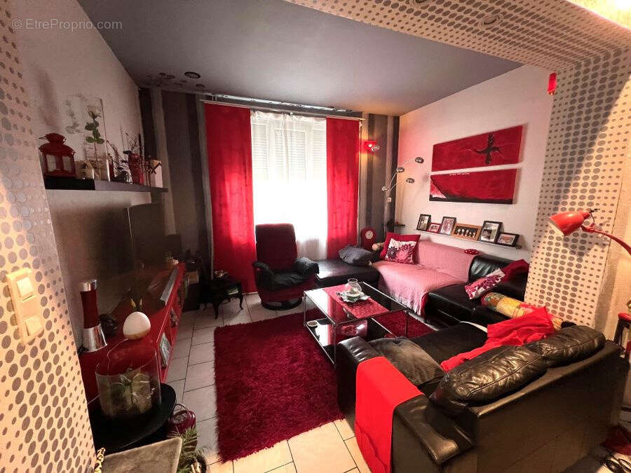 Maison à SAINT-AMAND-LES-EAUX