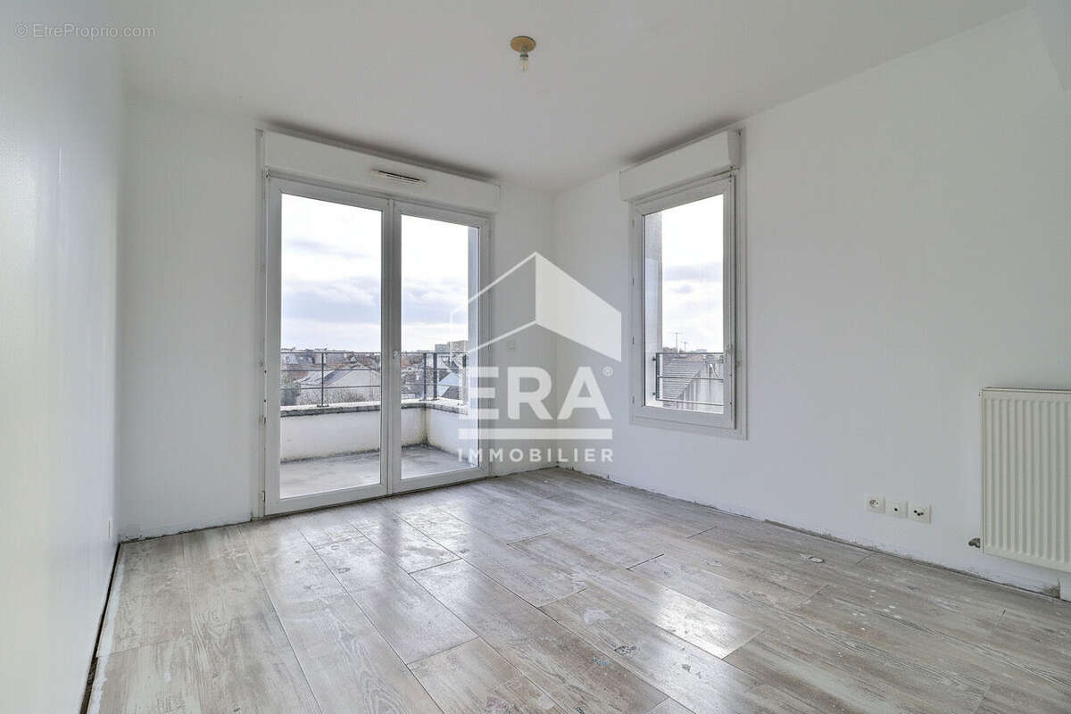 Appartement à STAINS