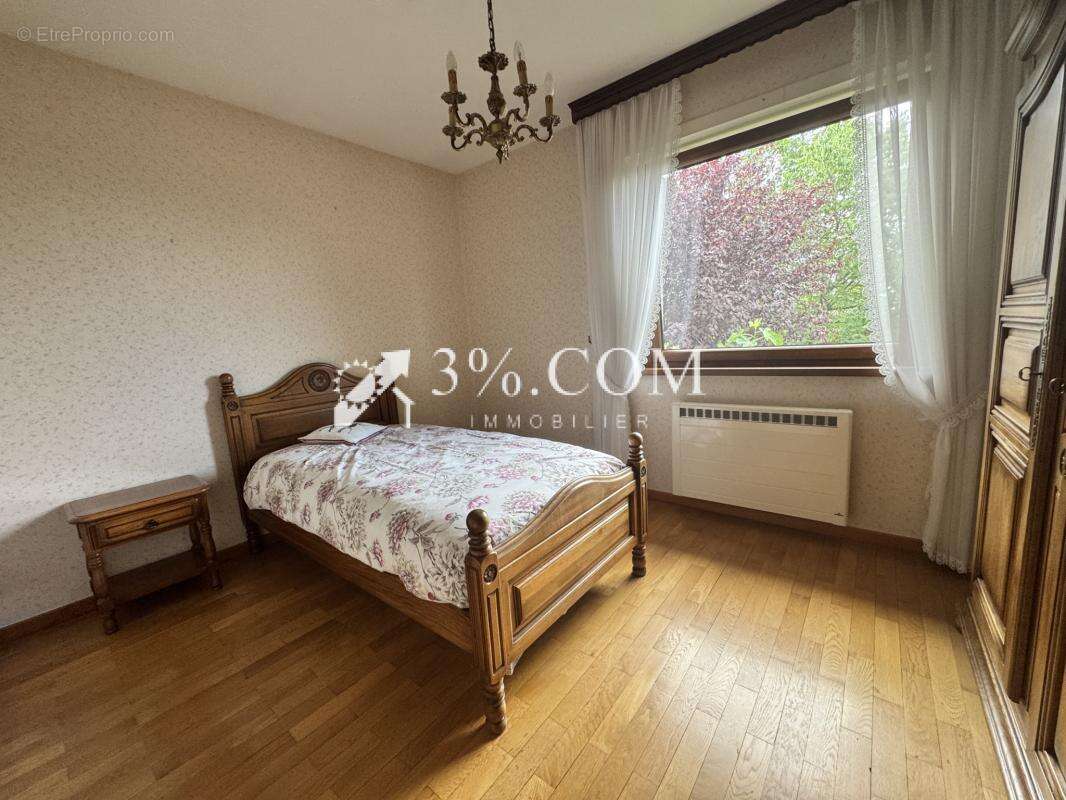 3%COM Belle maison 4 chambres - 2 salles de bain sur 18 ares - photo 9