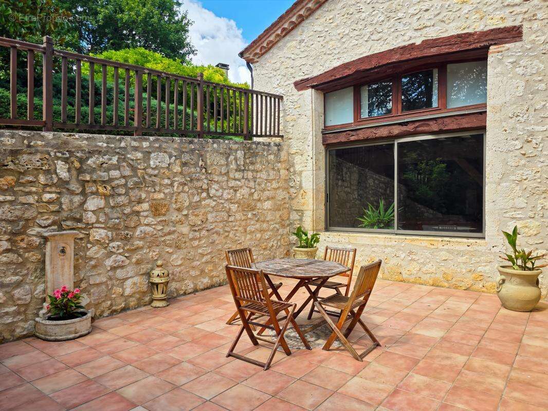 Maison à LAROQUE-TIMBAUT