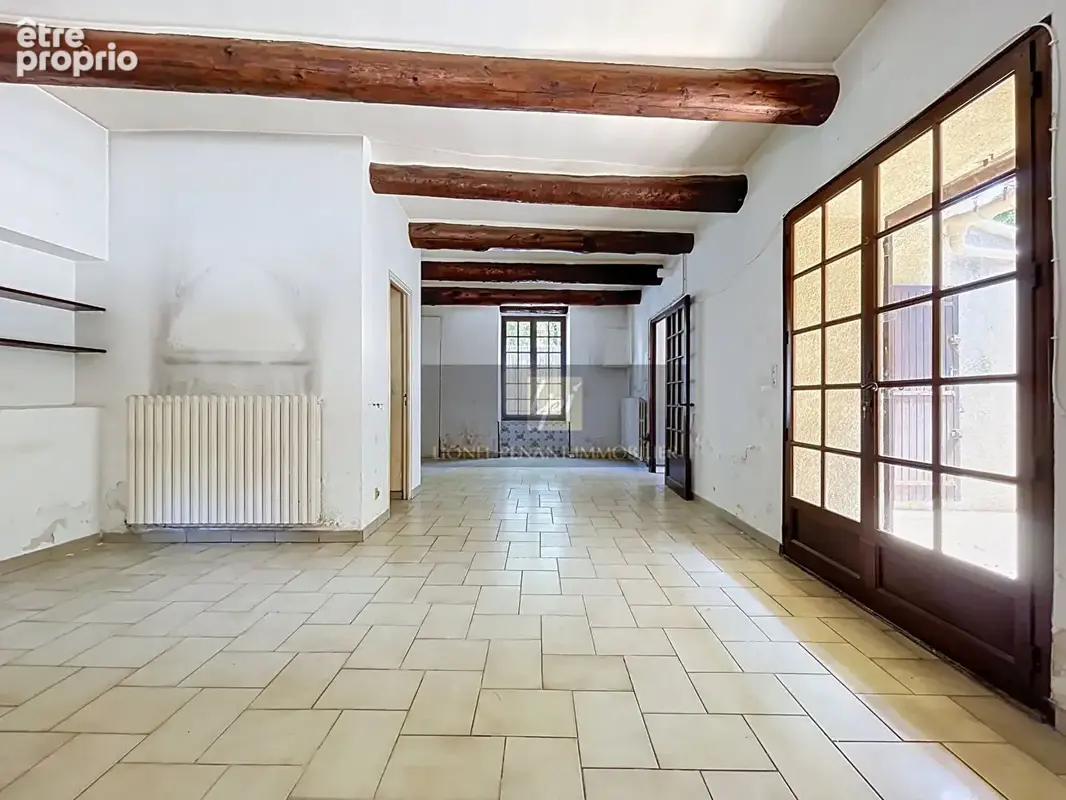 Carpentras maison de ville t4 110m2 a rafraichir avec piscine et pool house - photo 4
